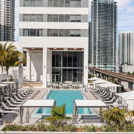 ホテル Element Miami Brickell エクステリア 写真