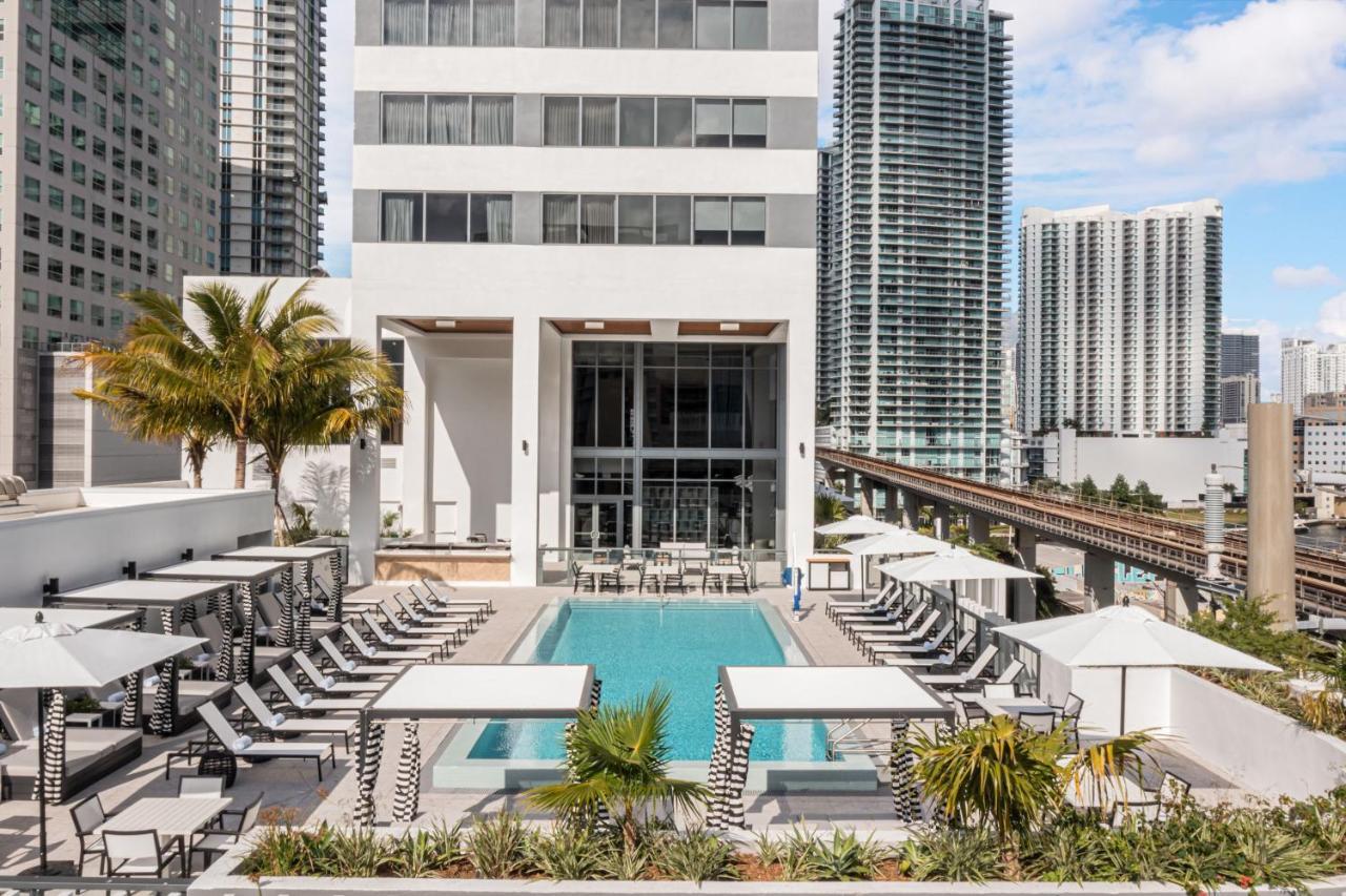 ホテル Element Miami Brickell エクステリア 写真